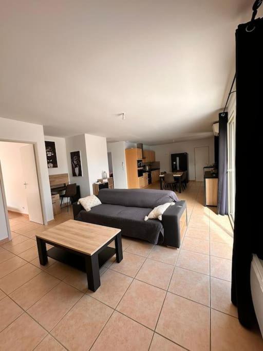 Villa Lion House *